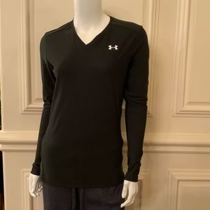 NWOT Under Armour  Black Long Sleeve Tee